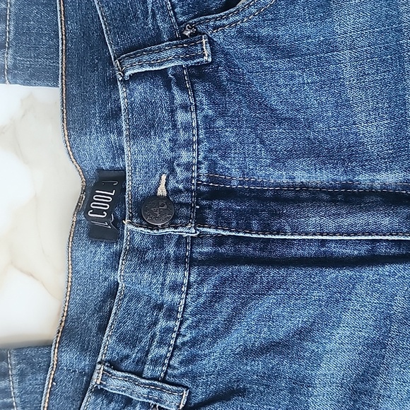 LL Cool J blue jeans - Picture 2 of 6